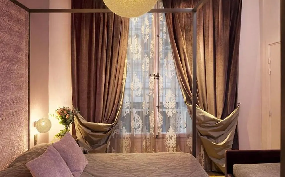 Louvre Bons Enfants Hotel Paris