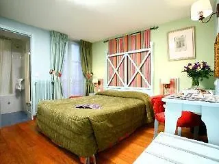 Louvre Bons Enfants Hotell
